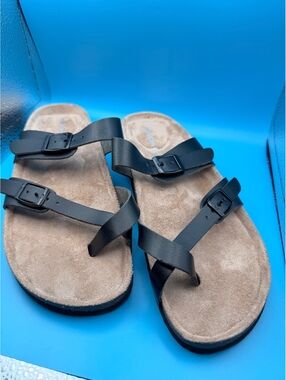 Madden Girl Black Strappy Cork Footbed Sandals 8-8.5
